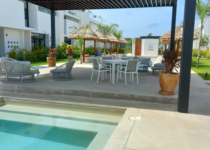 Roma * Akumal